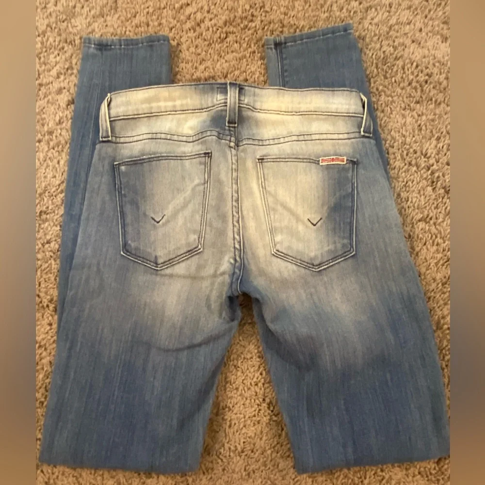 👖Hudson • women’s super skinny distressed jeans • 24 • EUC - Picture 9 of 14